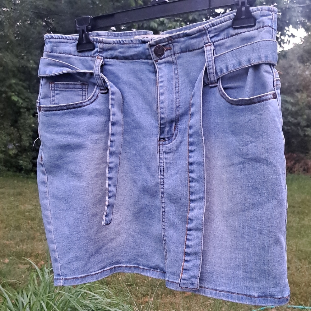 Celebrity Ace Stretchy Denim Blue Skirt